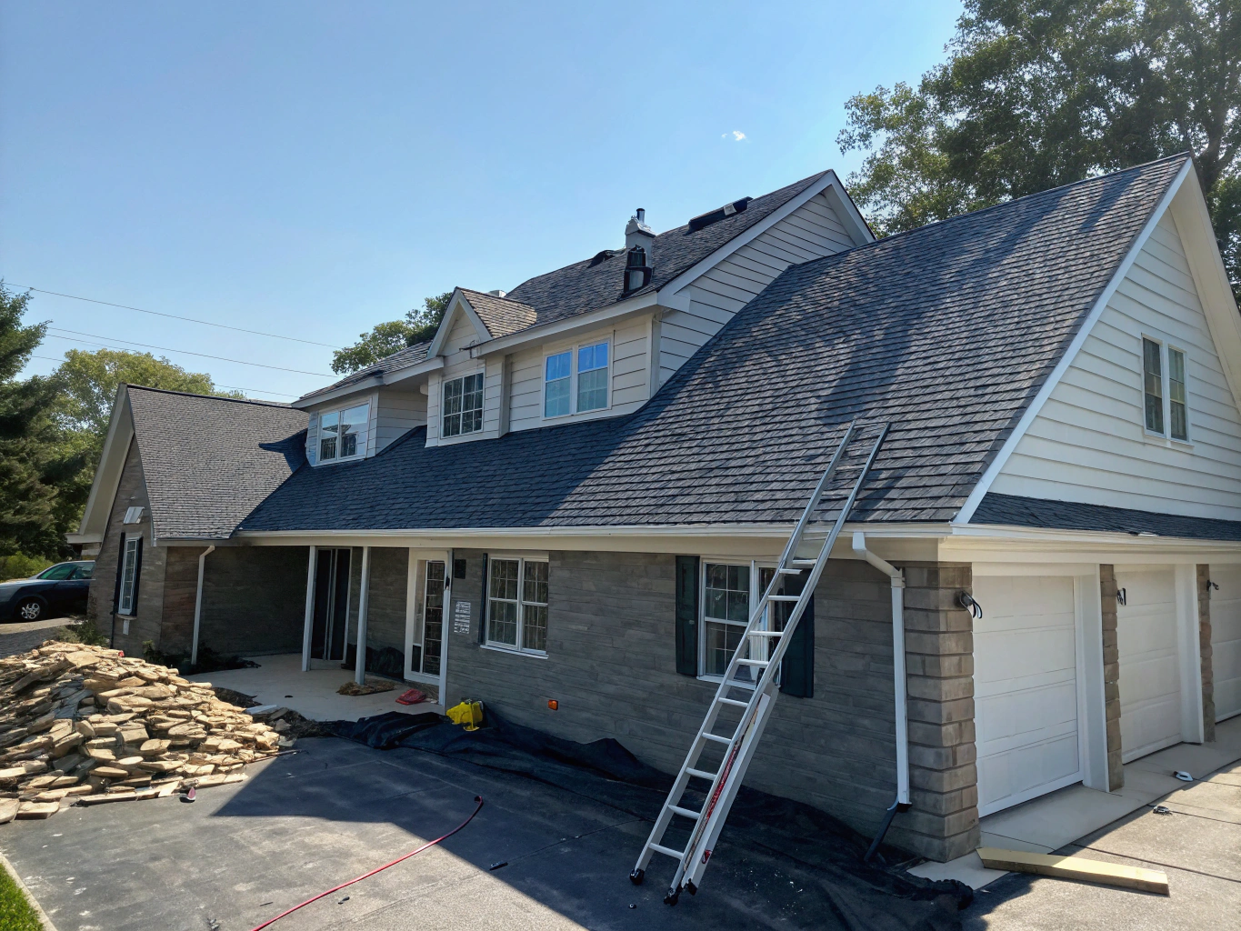 Residential roofing project in Gaithersburg